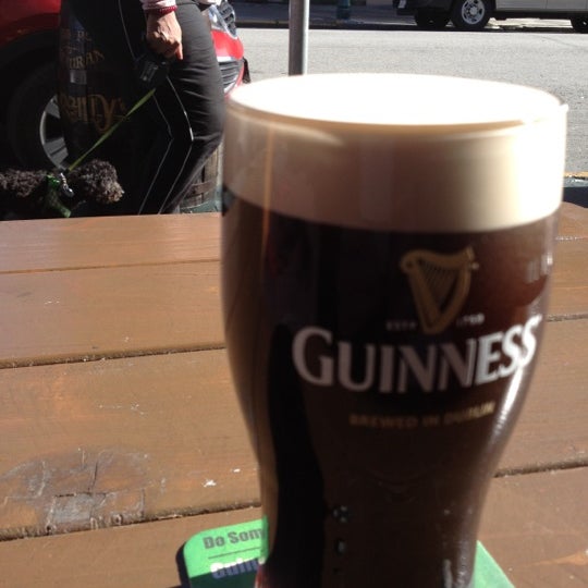 Photo taken at O&#39;Reilly&#39;s Irish Pub &amp; Restaurant by KNOW B. on 4/9/2013