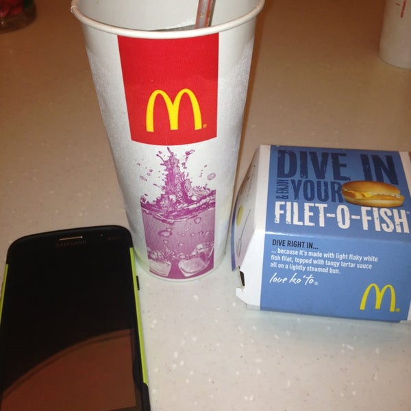 Mcdonald S Fast Food A Manila