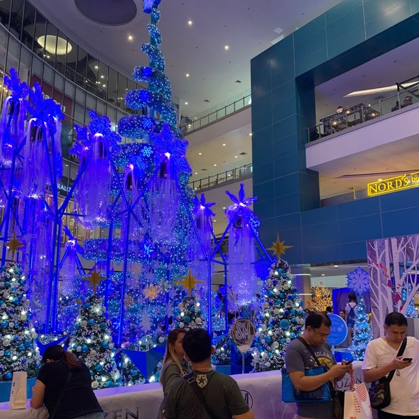 Photo taken at SM City North EDSA by Kerwin M. on 1/2/2020