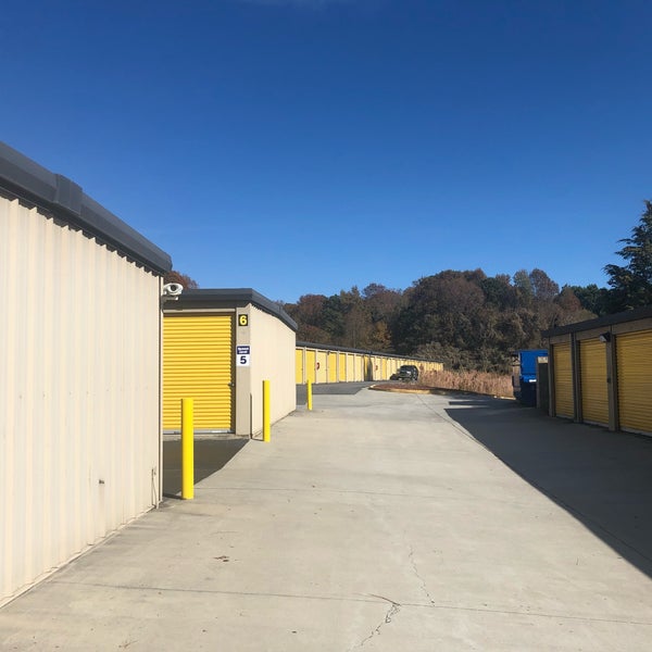 Life Storage Storage Facility