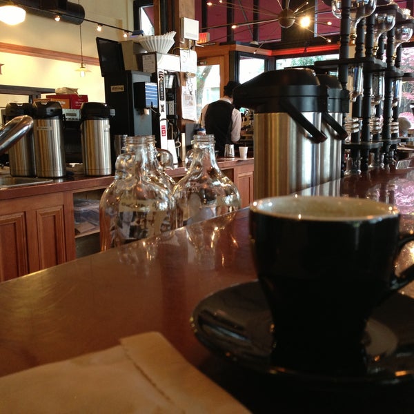 4/14/2013にJames T.がCase Study Coffeeで撮った写真