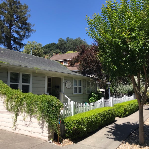 San Anselmo, CA Town