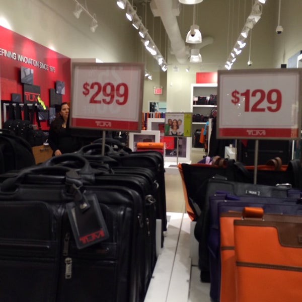 tumi potomac mills