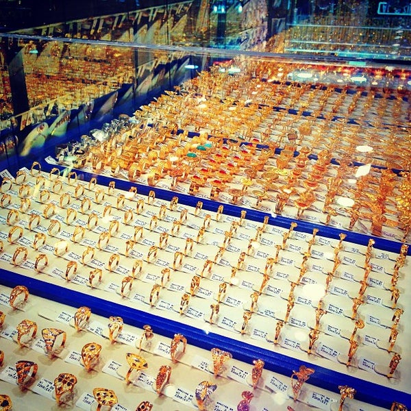 Madinat Zayed Gold Souk Jewelry Store