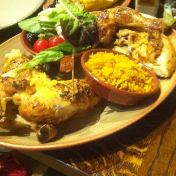 Photo taken at Nando&#39;s by Duygu S. on 9/25/2015