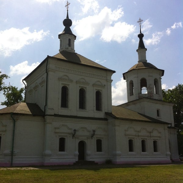 Храм Петра и Павла в Репьевке