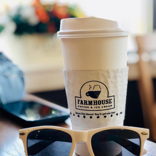 Foto scattata a Farmhouse Coffee and Ice Cream da A.J S. il 5/18/2019
