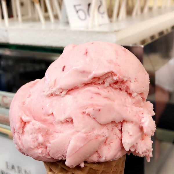 Stroh's Ice Cream Parlour 7 tips