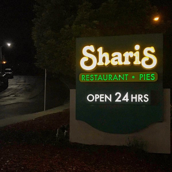 10/19/2017にChrisがShari&#39;s Cafe and Piesで撮った写真