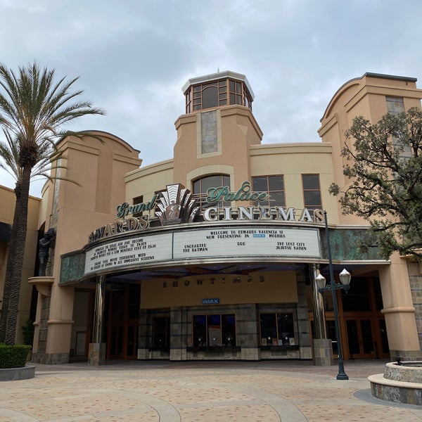 Fotos bei Regal Edwards Valencia & IMAX Newhall 42 Tipps von 3066
