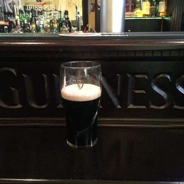 4/27/2016にИлья Г.がTrinity Irish Pubで撮った写真
