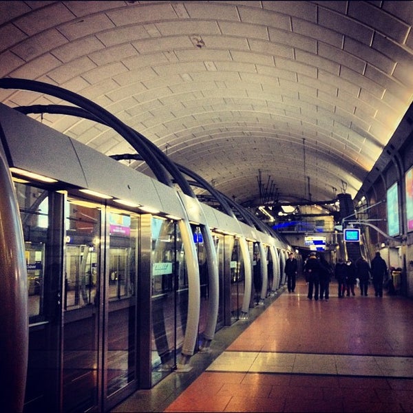 Метро 11 Магазин