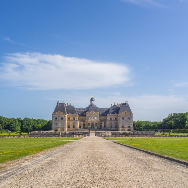 Photo taken at Château de Vaux-le-Vicomte by Mike on 7/1/2019