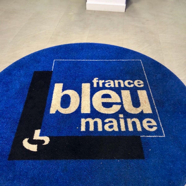 Blues french. France bleu. France bleu bourgunie. Lis bleu France photo. France bleu borgunie.