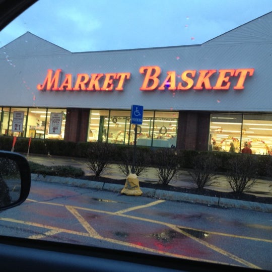 Market Basket Grocery Store in Rindge
