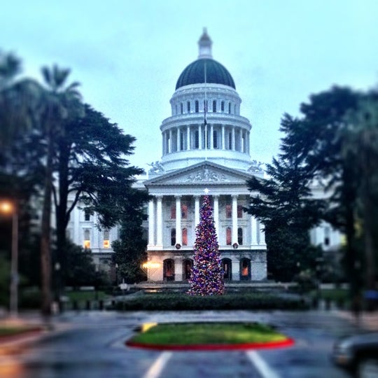 California State Capitol Downtown Sacramento 40 tips
