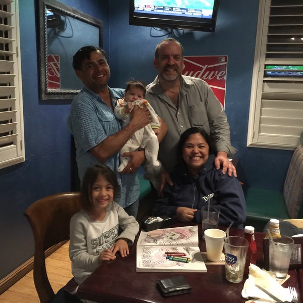 Boomerangs Gourmet Burger Joint North Clairemont 4577 Clairemont Dr