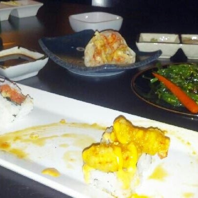 Photo taken at Yen Sushi &amp; Sake Bar (Century City) by Ideene on 11/17/2012