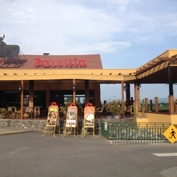 1/14/2013 tarihinde Paulina A.ziyaretçi tarafından Restaurante Los Ganaderos'de çekilen fotoğraf