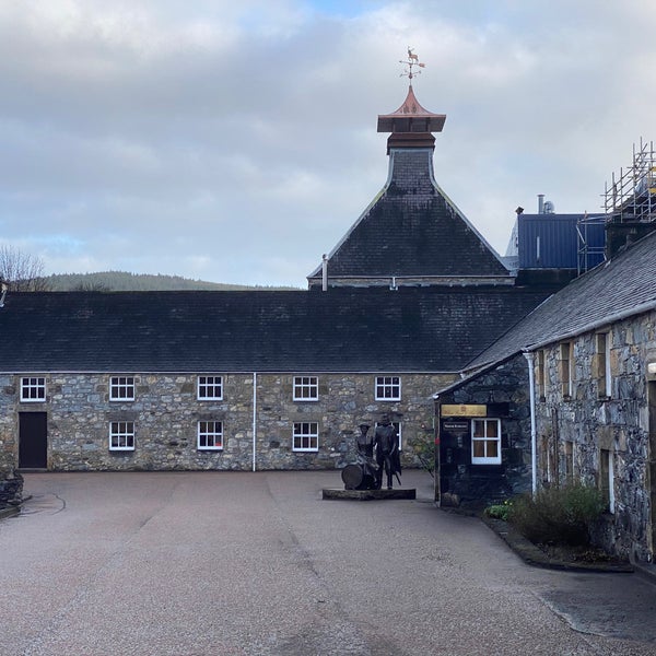 Foto tirada no(a) Glenfiddich Distillery por Bernard C. em 2/4/2020