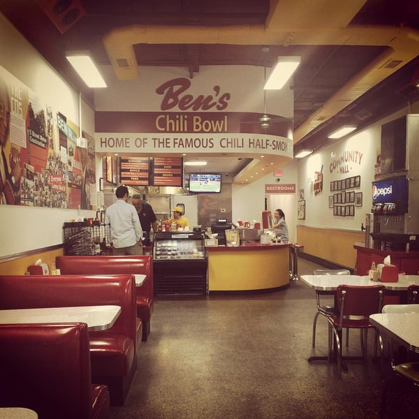 Photo taken at Ben&#39;s Chili Bowl by Alexander S. on 8/27/2015