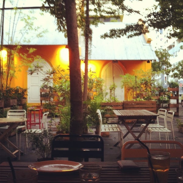 Artichoke Café + Bar Heritage District 142 tips