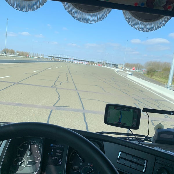 Péage des Éprunes MontereausurleJard, ÎledeFrance