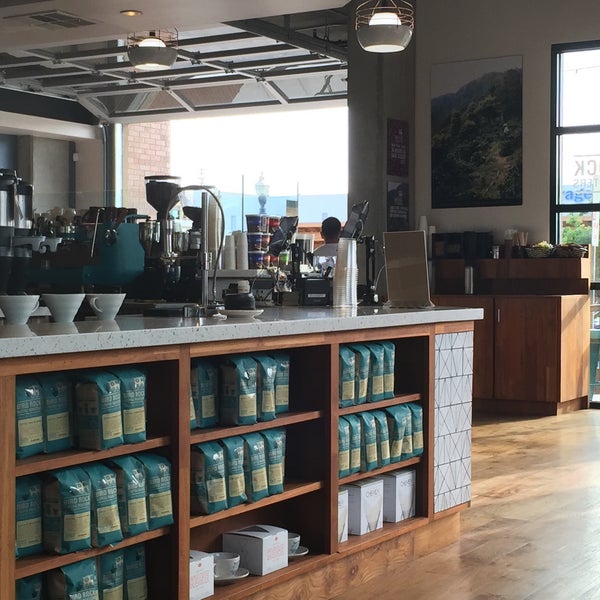 Photo taken at Bird Rock Coffee Roasters by Ben H. on 8/31/2015