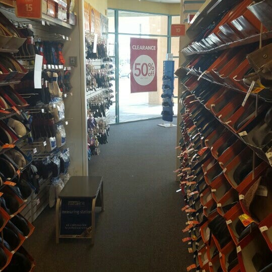 Payless Shoesource 76 Visitors