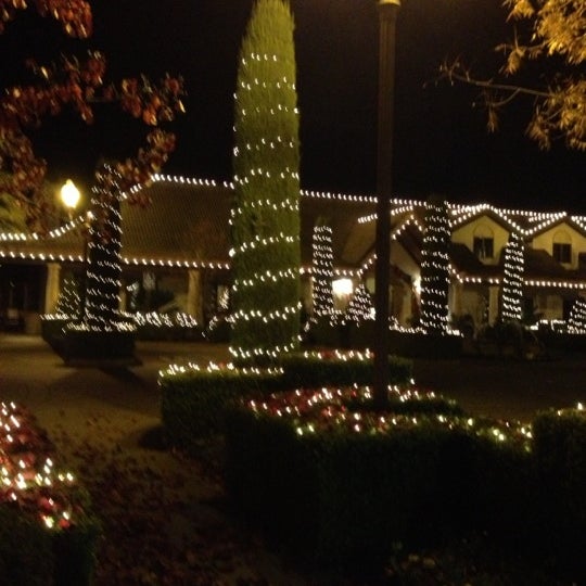 Photo taken at The Estate Yountville by Douglas H. on 11/26/2012