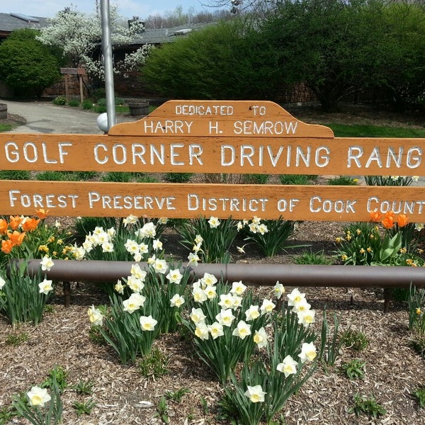 Das Foto wurde bei Harry Semrow Driving Range &amp; Mini Golf von Alvin E. am 5/2/2013 aufgenommen