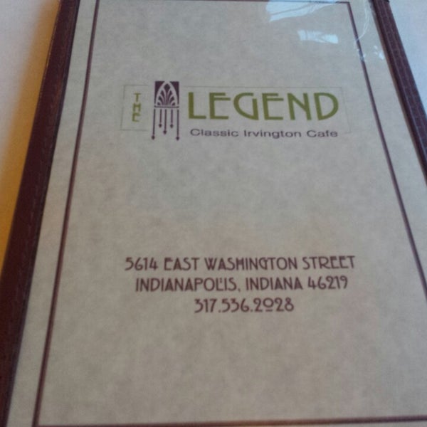 4/13/2014 tarihinde Wayne B.ziyaretçi tarafından The Legend Irvington Cafe'de çekilen fotoğraf
