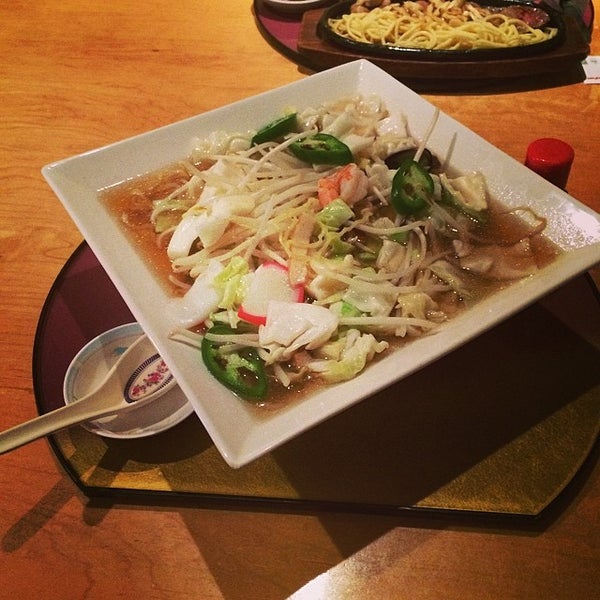 รูปภาพถ่ายที่ Hatcho Japanese Cuisine โดย Yutaka I. เมื่อ 5/28/2014