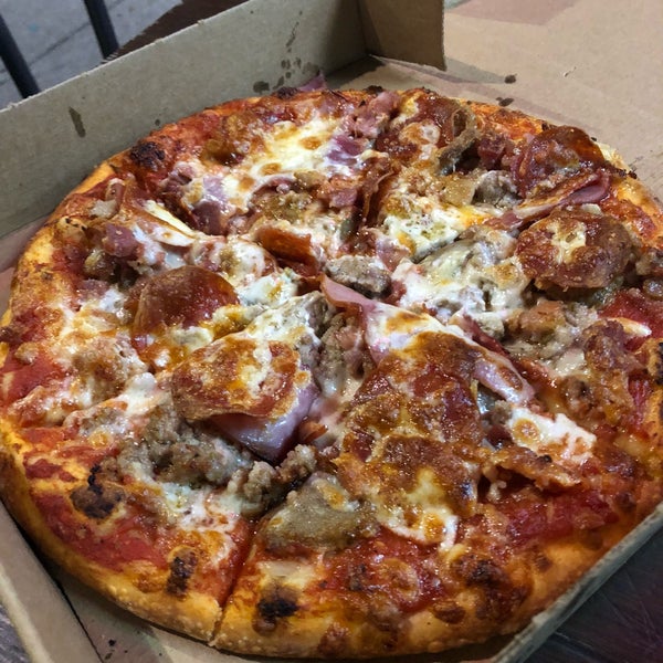 Main Street Pizza American Restaurant in Kissimmee