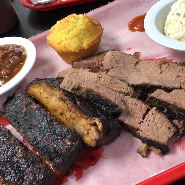 Big John's Rockin BBQ BBQ Joint in Downtown Kissimmee