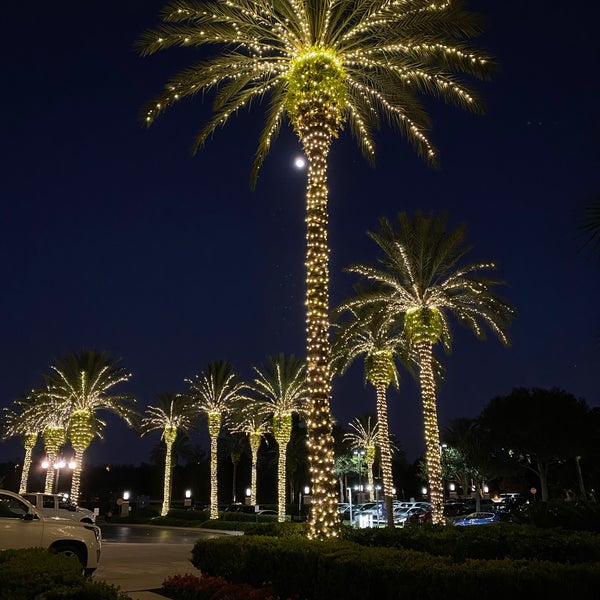 Снимок сделан в Gaylord Palms Resort &amp; Convention Center пользователем Mark C. 12/28/2020