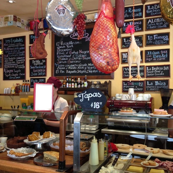 Boca 21 Deli Deli / Bodega