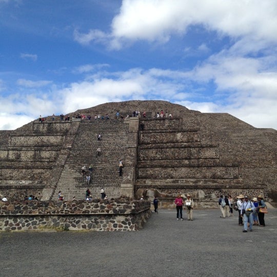 Pirámide de la Luna - 49 tips from 6173 visitors