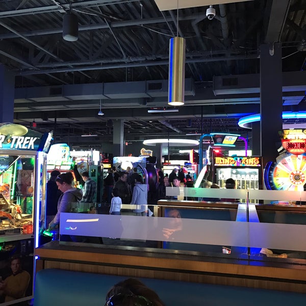Photo taken at Dave &amp; Buster&#39;s by Nick K. on 3/4/2017