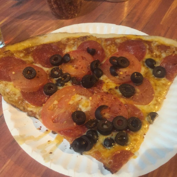 Photo taken at Greenville Avenue Pizza Company by George L. on 7/3/2015