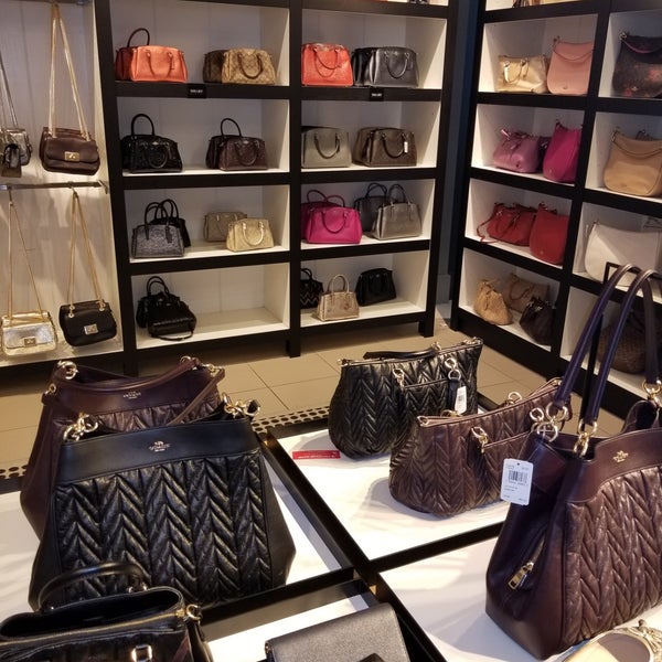 COACH Outlet - Fashion Accessories Store