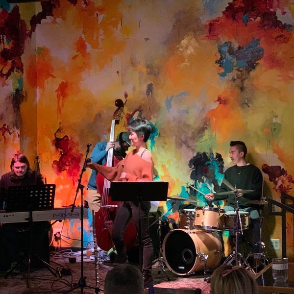 Clementine Cafe Bar in Harrisonburg