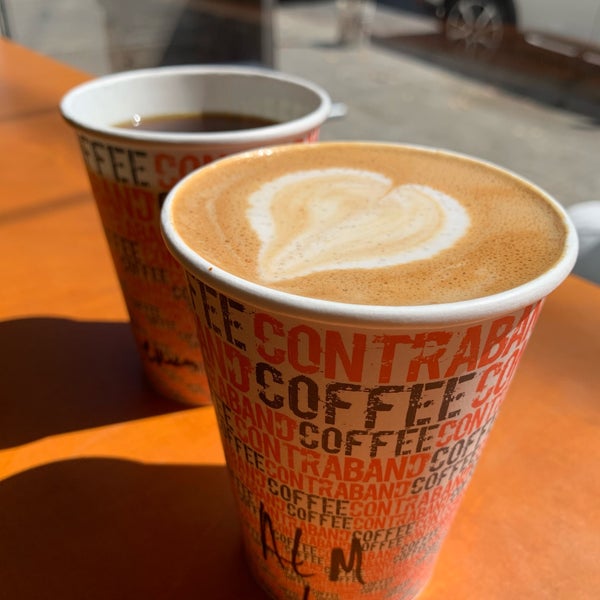 Foto tirada no(a) Contraband Coffeebar por Christina em 8/3/2019