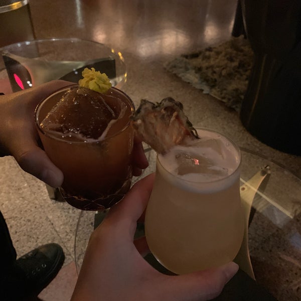 Foto tirada no(a) Cold Drinks Bar por Christina em 8/3/2019