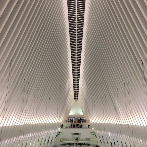 Foto tomada en Westfield World Trade Center  por Christina el 11/26/2016