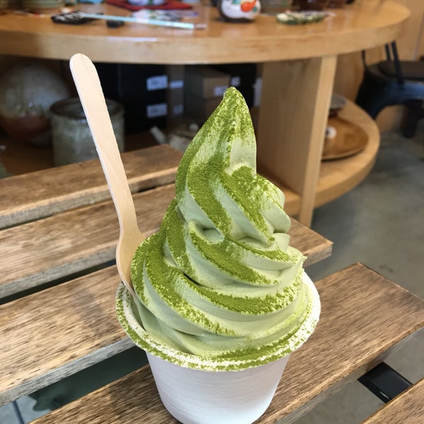 Photo taken at Tea Master Matcha Cafe and Green Tea Shop by Christina on 11/28/2018