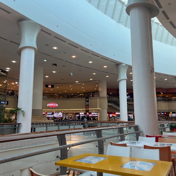 Guess al wahda mall hot sale
