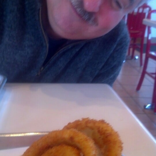 Exceptional onion rings!!