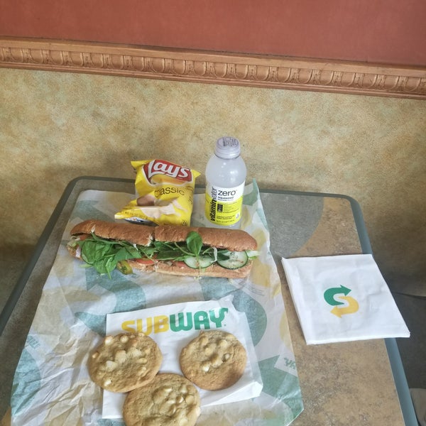 Subway (Now Closed) Sandwich Spot in Downtown Berkeley