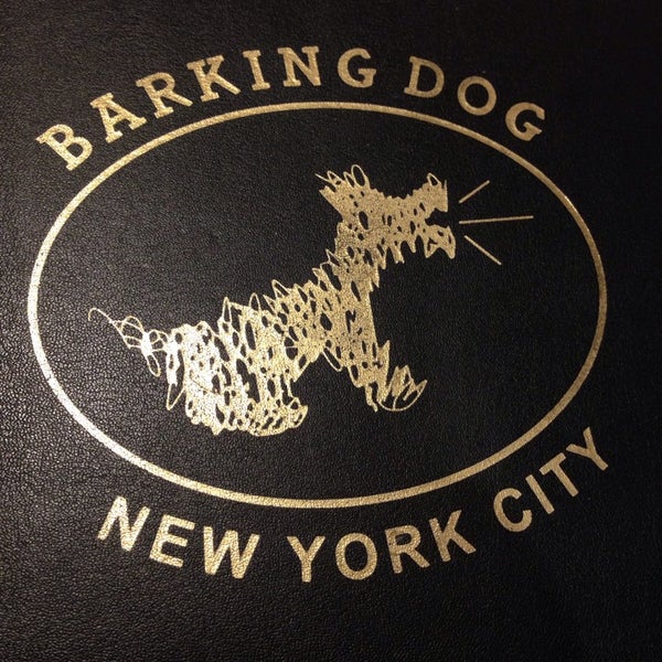 Foto scattata a Barking Dog Luncheonette da Mike R. il 10/26/2014